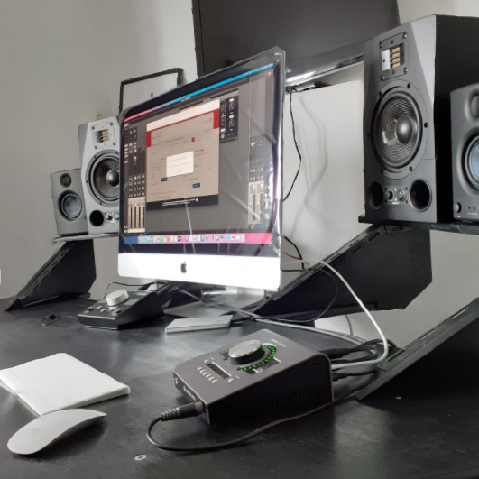 Studio d'enregistrement Bien Équipé et Convivial à Nantes, 44300
