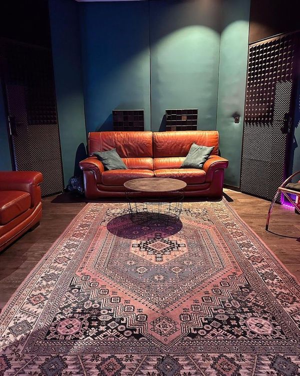 Studio d'enregistrement Professionnel équipé de matériels pro basé à Paris, 75010