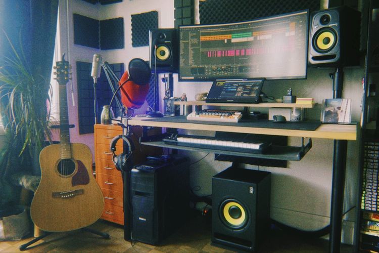 Studio d'enregistrement moderne et chaleureux sur Paris 75015
