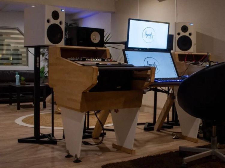 Studio professionnel pour un son parfait à Ivry-sur-Seine, 94200