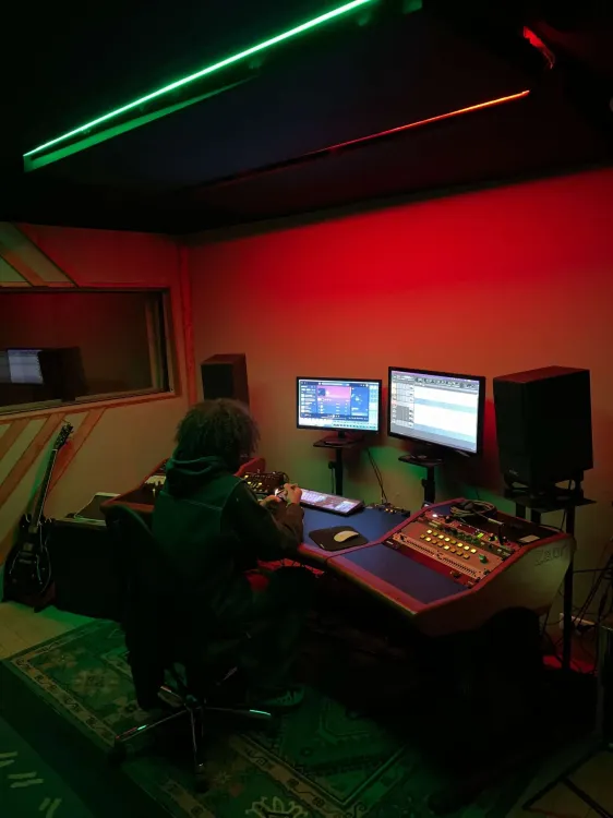 Studio d'enregistrement, à Paris 75019