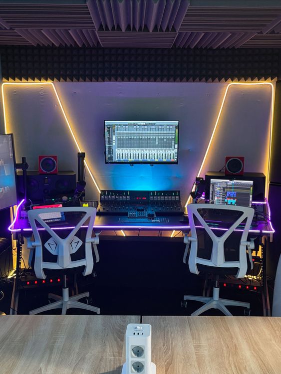 Studio d'enregistrement, à Marseille 13011 #z9FzgS