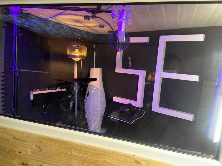 Studio d'enregistrement Qualitatif à Fréjus, 83600