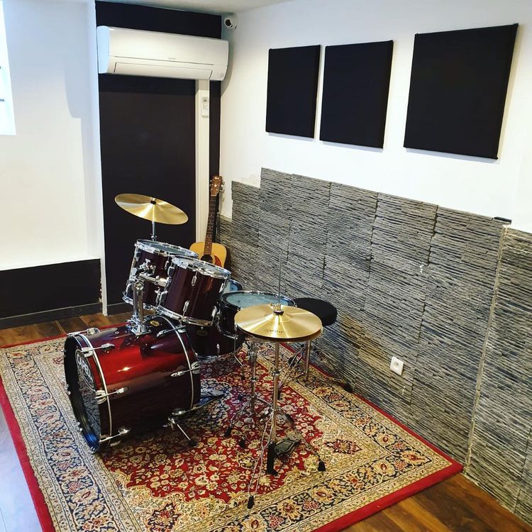 Studio d'enregistrement Moderne et Bien Équipé à Arcueil, 94110