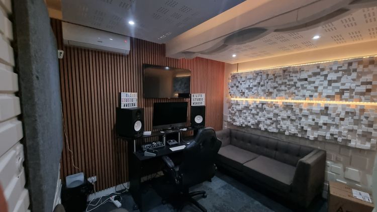 Studio d'enregistrement Qualitatif Bien Isolé près de Lyon, 69320