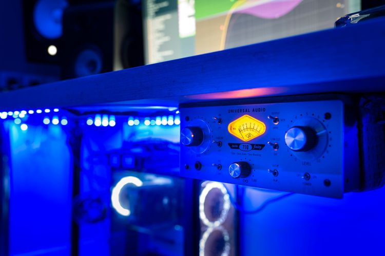 Un espace professionnel pour enregistrer, mixer et masteriser à Saint-Maur-des-Fossés,94100