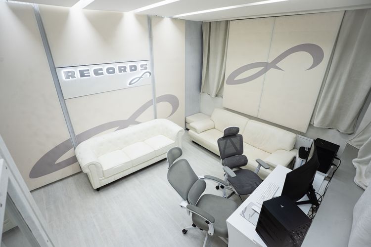 Studio d'enregistrement, à Gennevilliers 92230 #h2rPeN