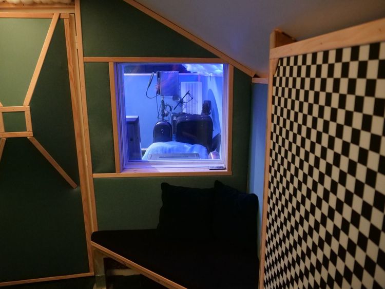 Studio d'enregistrement Convivial et Moderne à Paris, 75008