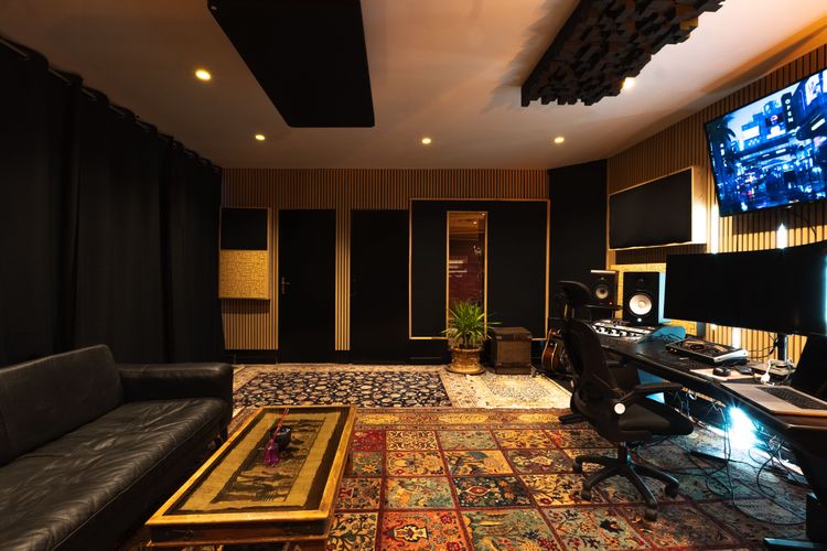 Studio d'enregistrement, à Carrières-sur-Seine 78420 #biT8kU
