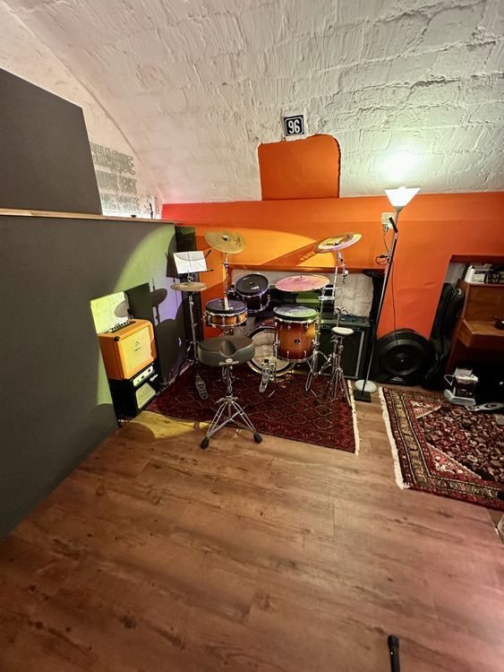 Studio d'enregistrement Acoustique avec Instruments à Paris, 75011