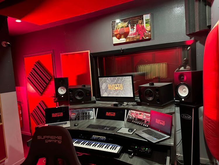 Studio d’enregistrement professionnel – Son haute fidélité & Acoustique optimisée à Evry-Courouronnes, 91000