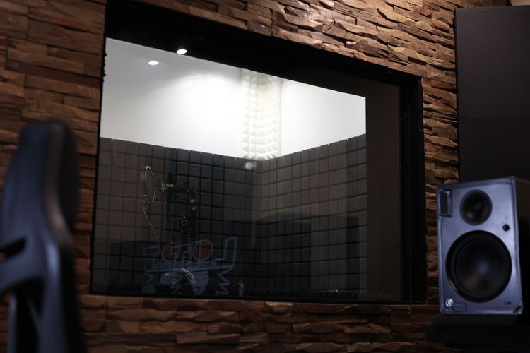 Studio d'enregistrement Professionnel avec Cabine à Tournan-En-Brie, 77220
