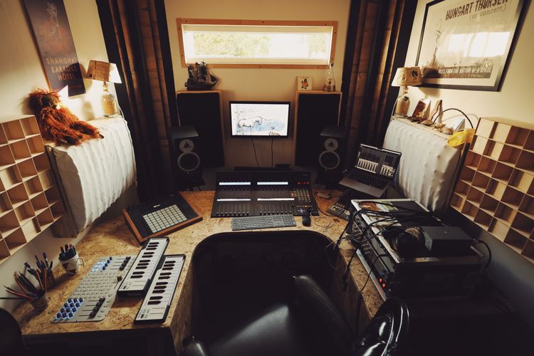 Studio Professionnel de Podcast Mix Broadcast, à Nantes 44300