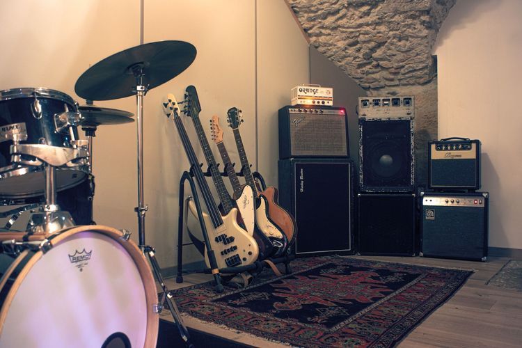 Studio d'enregistrement Professionnel avec Matériel Pro à Lyon 69005