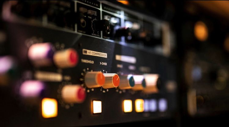 Enregistrez votre musique avec un son studio impeccable près de Beauvais, 60112