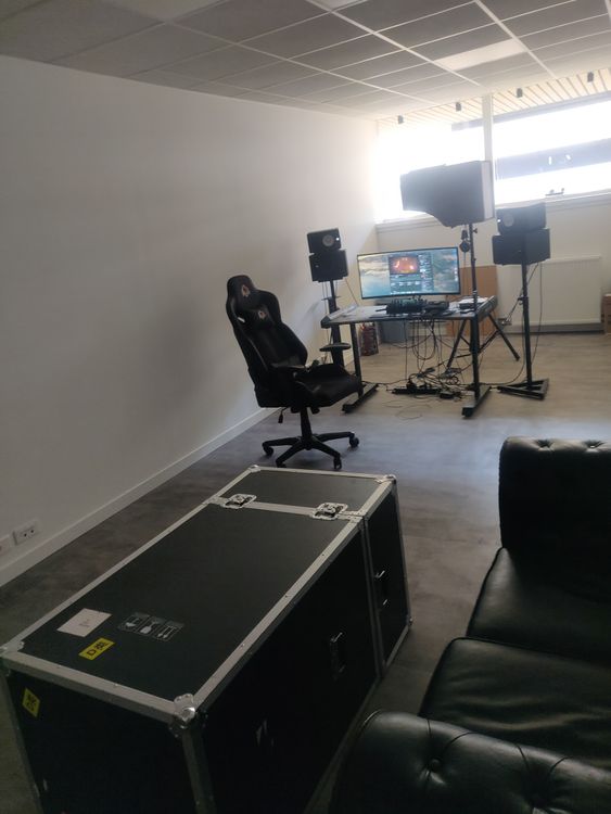 Studio d'enregistrement Calme & Chaleureux à Cergy, 95000