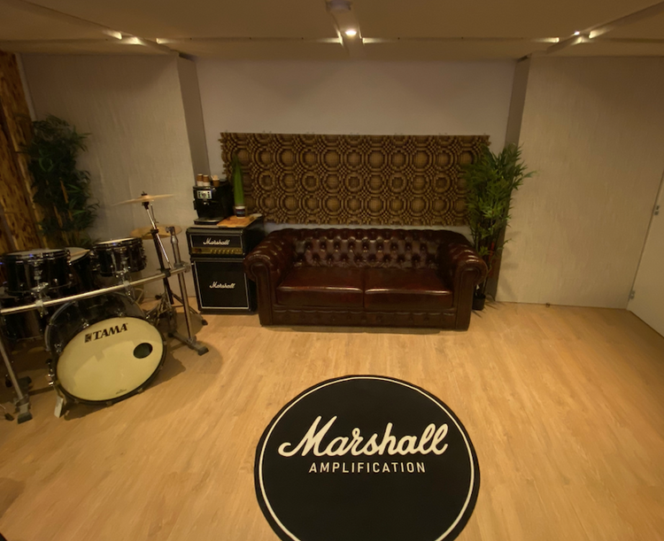Studio d’Enregistrement, de Mixage et de Mastering au coeur de Paris 8ème, 75008