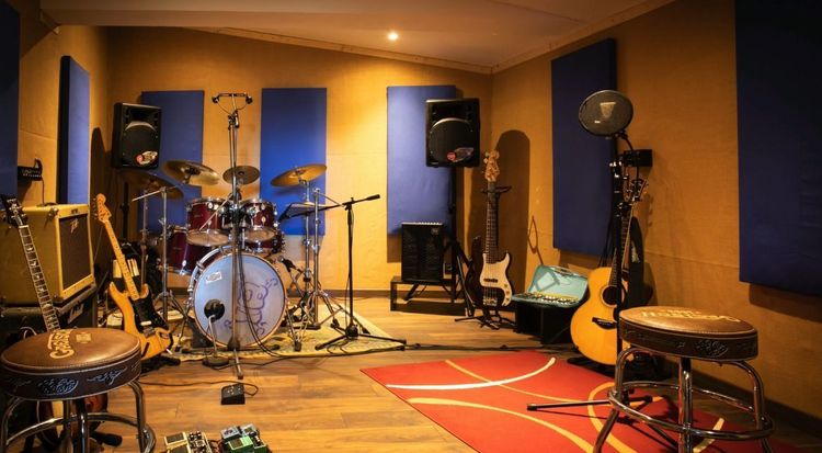Enregistrez votre musique avec un son studio impeccable près de Beauvais, 60112