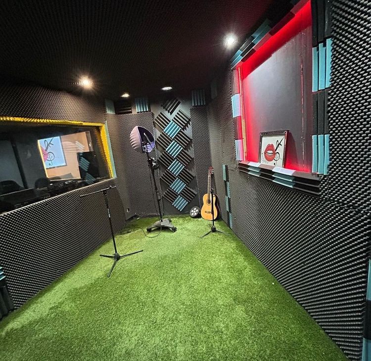 Studio d'enregistrement Spacieux & Immersif à Marseille, 13016