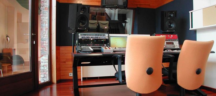 Studio spécialisé en spot radio et en doublage, Bruxelles 1060