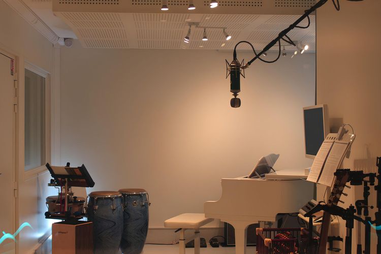 Studio d'enregistrement Professionnel avec Matériel Haut de Gamme à Paris, 75003