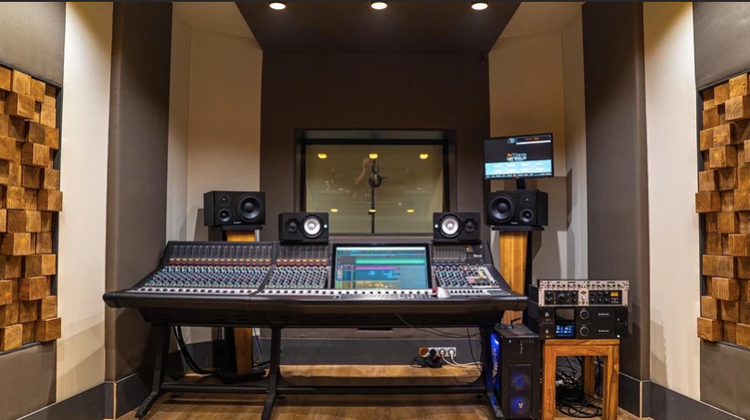 Studio d'enregistrement pour tout les Styles Musicaux à Champagne-sur-Seine, 77430