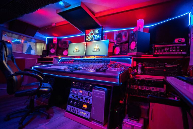 Studio d'Enregistrement, Production & Mastering à Montpellier, 34000
