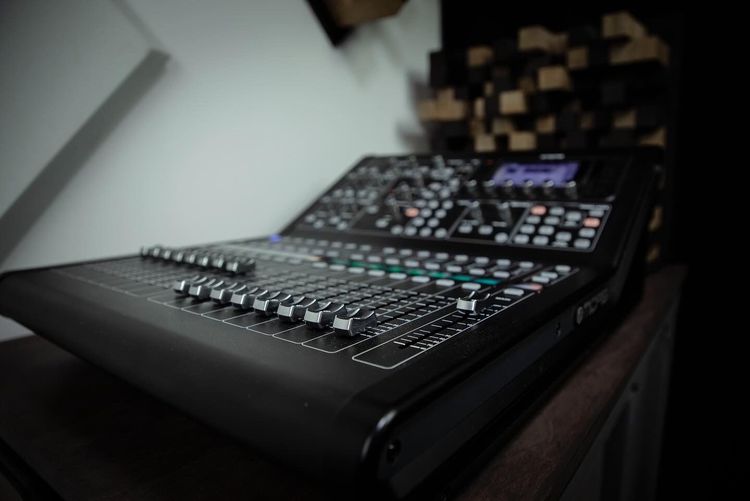 Un studio conçu pour les artistes – Venez donner vie à votre son près de Nancy, 54160