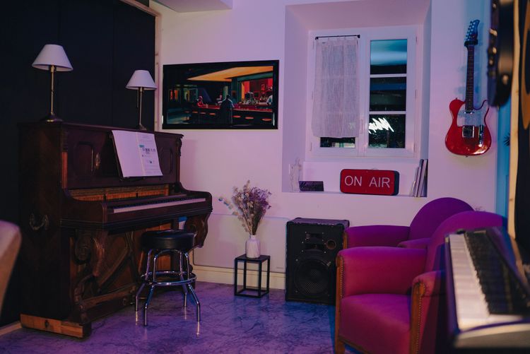 Studio d'Enregistrement Prods sur mesure, rec voix et instruments, mix près de Troyes, 89260