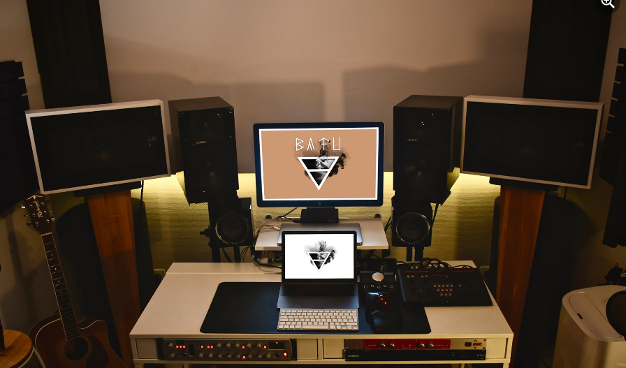 Studio d'enregistrement offrant une Expérience d'enregistrement Immersive à Mantes-la-Ville, 78711