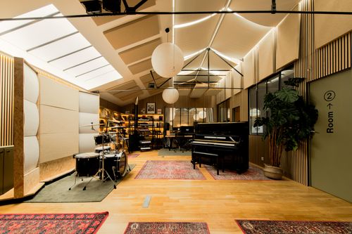 Studio d'enregistrement, à Aubervilliers 93300 #OSQUcy