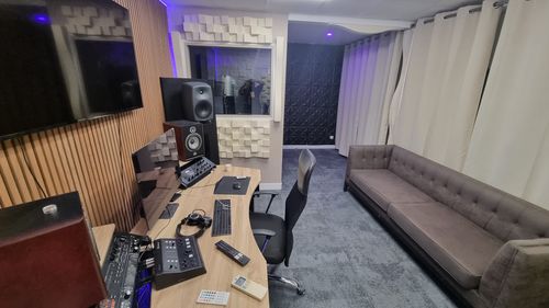 Studio d'enregistrement Qualitatif Bien Isolé près de Lyon, 69320