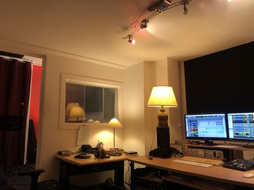 Studio d'Enregistrements de musiques, de podcasts et voix off (synchro images) à Paris, 75019