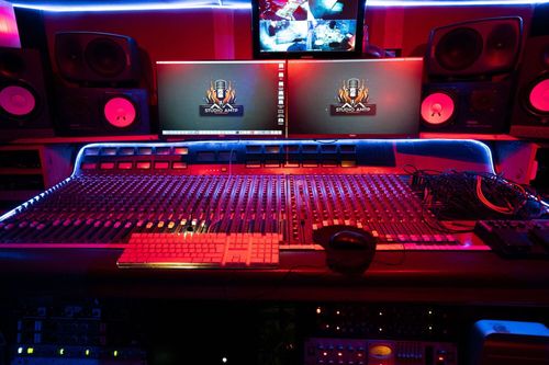 Studio d'Enregistrement, Production & Mastering à Montpellier, 34000